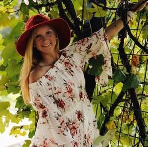 Meet your Posher, Rachel